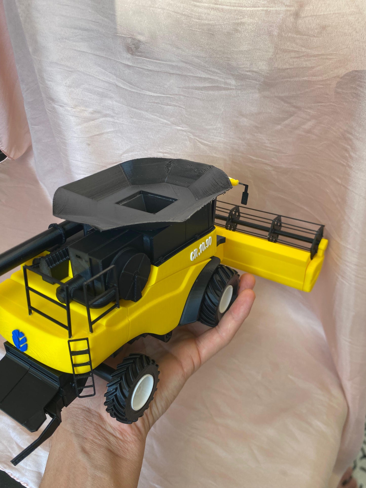 New Holland CR 10.90 Biçerdöver Maketi - 3D Yazıcı Özel Tasarım - Dekoratif Oyuncak plastik