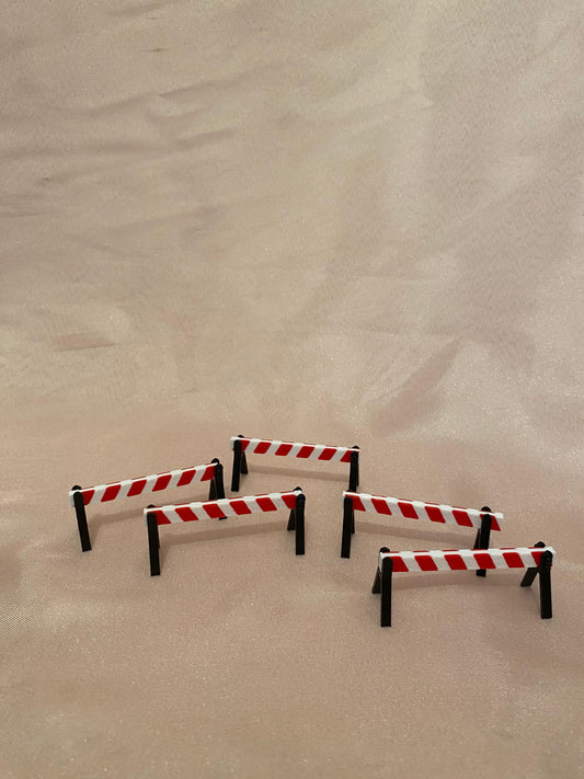 10'lu Minyatür Trafik Bariyeri Seti | Figür Aksesuarı | Diorama Yol Çalışması Levhası